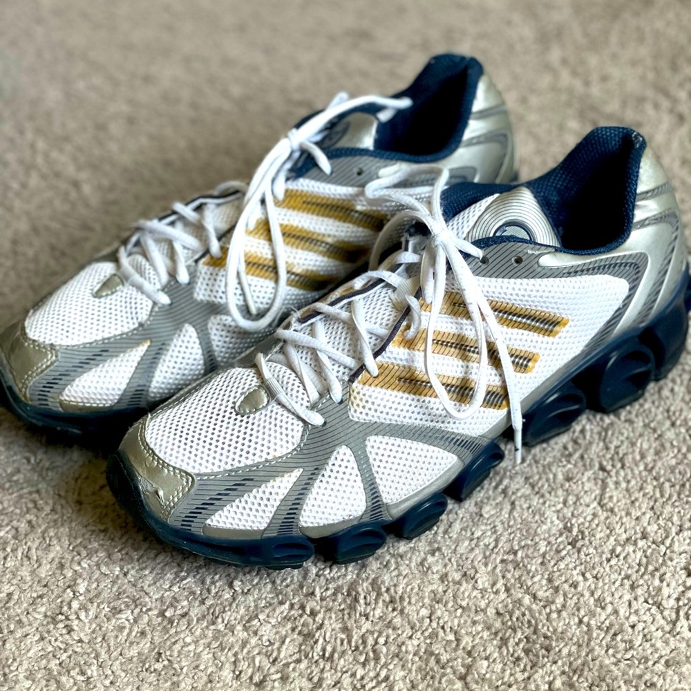 Men’s Adidas Running Sneaker